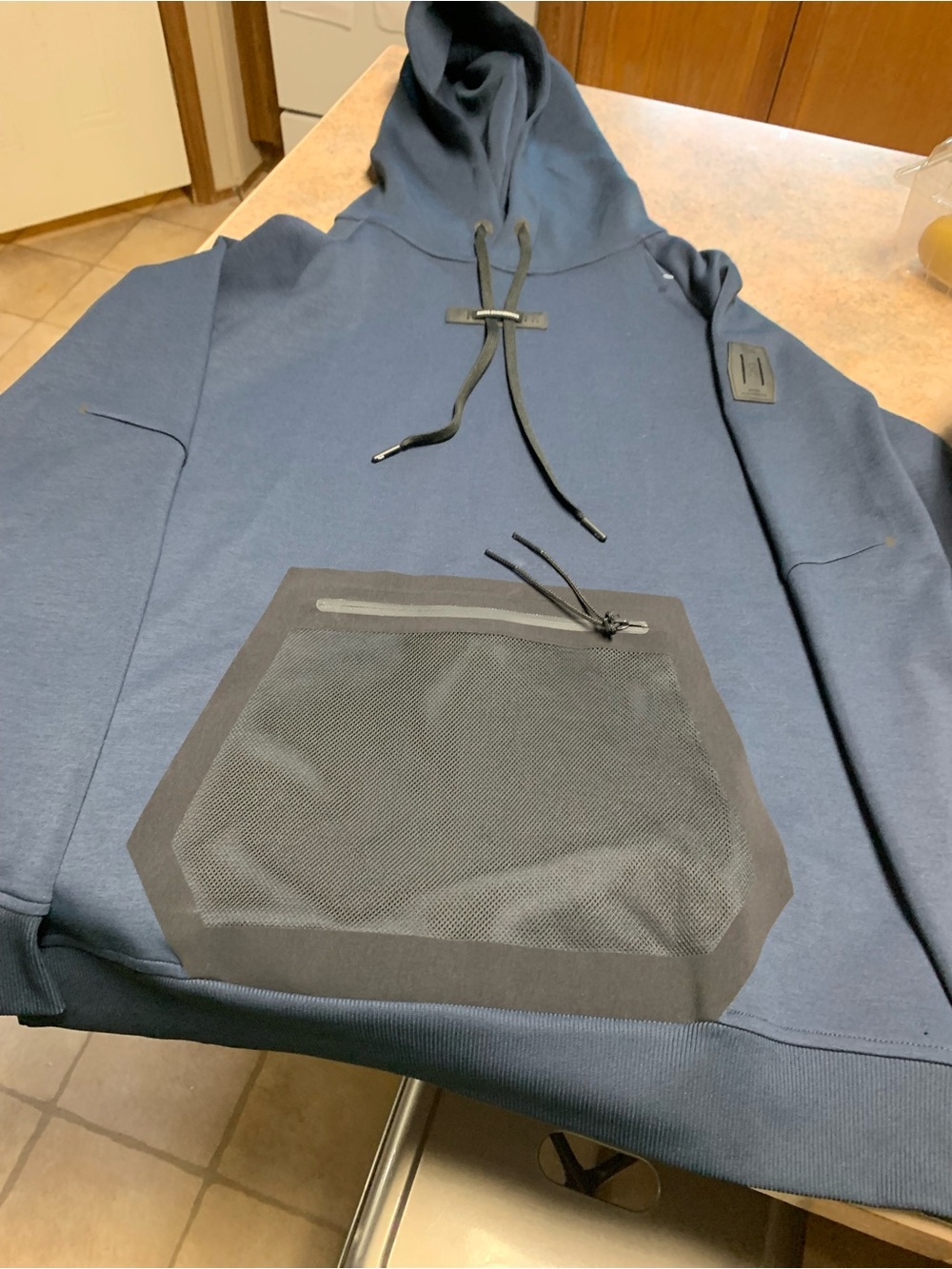 Hoodie - Men’s ON Run on Clouds Pullover